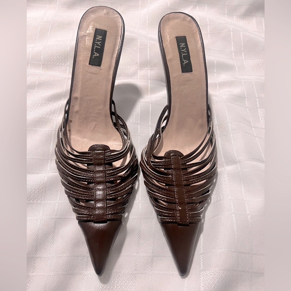N.Y.L.A 2.5” Heels Size 7 Brown